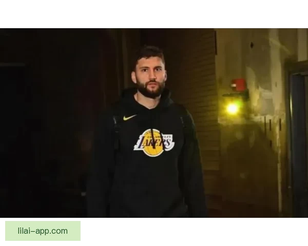 湖人更新伤情 里夫斯可出战 克勒贝尔无缘魔术战斗