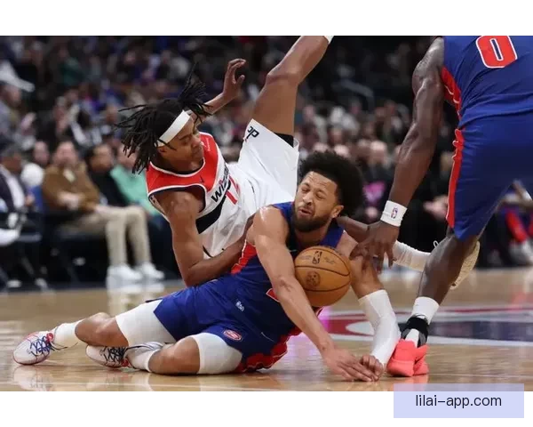 坎宁安确诊气胸引发热议 NBA评奖规则遭质疑 活塞季后赛希望受影响